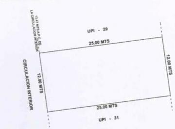 Terreno / Lote · 300m² · Terreno en Venta Altozano