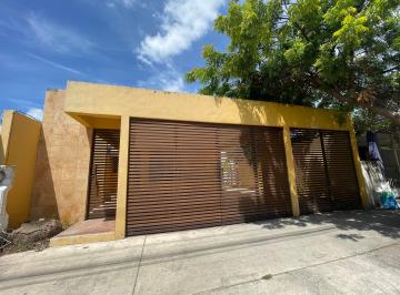 Casa de 3 habitaciones, Mérida · Se Renta Casa en La Herradura III Caucel en Excelente Ubicación en Av 60
