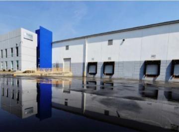 Nave industrial · 2396m² · 39 Estacionamientos · Nave en Renta en Parque Industrial Lerma