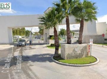 Casa · 180m² · 3 Recámaras · 2 Estacionamientos · Casa en Venta Residencial Villaverde San Luis Potosi