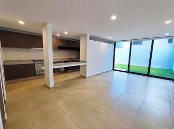 Casa en condominio de 2 habitaciones, El Marqués · Se Renta Casa con Amplio Jardin en Zibata