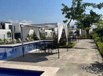 Casa de 2 habitaciones, Puerto Vallarta · Hermosa Casa en Coto Privado con Alberca Super Precio
