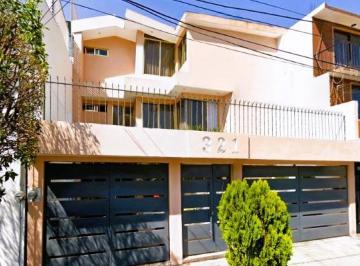 Casa de 3 habitaciones, Coyoacán · Casa de Remate Bancario Muy Cerca de Estadio Azteca ¡Gran Oportunidad!