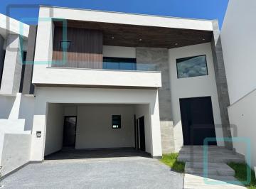 Casa · 500m² · 3 Recámaras · 2 Estacionamientos · Casa en Venta Las Granadas Zona Carretera Nacional Monterrey