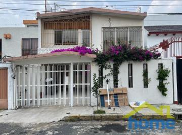 Casa de 4 habitaciones, Tlalpan · Casa en Fraccionamiento Cerrado