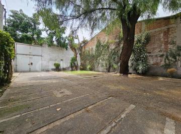 Casa · 427m² · 4 Recámaras · 10 Estacionamientos · Terreno con Construcción Ideal Para Bodega o Proyecto | 351 m²