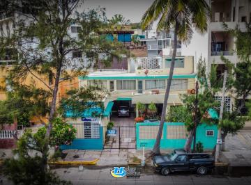 Departamento de 2 habitaciones, Mazatlán · Amplio y Centrico Departamento con Gan Balcon, Recien Remodelado.