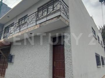 Casa · 300m² · 3 Recámaras · 3 Estacionamientos · Casa en Venta en Agrícola Pantitlán Iztacalco Cdmx