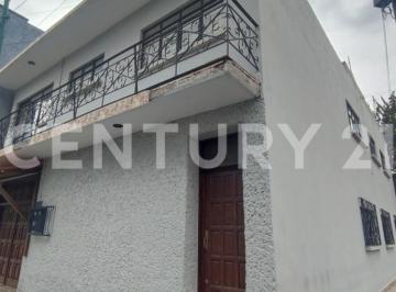 Casa · 300m² · 3 Recámaras · 3 Estacionamientos · Casa en Venta en Agrícola Pantitlán Iztacalco Cdmx