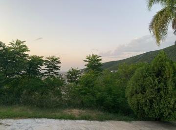 Terreno / Lote , Guadalupe · Terreno en Venta en Contry La Silla 6to Sector Guadalupe
