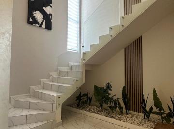 Casa · 225m² · 3 Recámaras · 2 Estacionamientos · Venta de Casa Toreos Residencial Modelo Idris