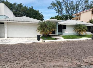 Casa de 4 habitaciones, Alvarado · Casa en Venta Club de Golf Villa Rica