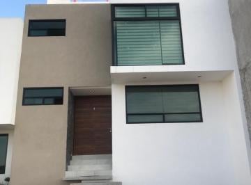 Casa de 3 habitaciones, El Marqués · Casa en Venta en Zibata Queretaro Condominio Acacia