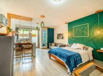 Casa de 10 habitaciones, Querétaro · Venta de Edificio con Lofts Para Renta, en Col. Hercules, Querétaro