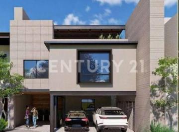 Casa · 305m² · 3 Recámaras · 2 Estacionamientos · Casa Preventa Al Norte de Saltillo