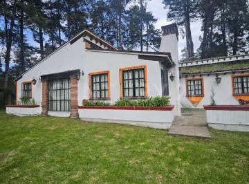 Casa · 631m² · 5 Recámaras · 6 Estacionamientos · Hacienda en Venta en Popo Park, Amecameca