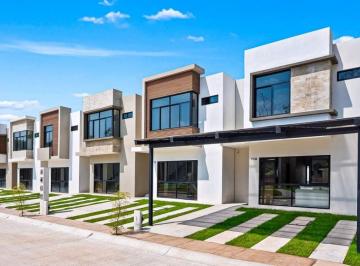 Casa de 3 habitaciones, Puerto Vallarta · Casa en Venta en Vivento Los Encinos Puerto Vallarta, Cerca de Av Mexico