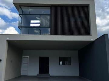 Casa · 274m² · 3 Recámaras · Casa en Venta en Carretera Nacional en Altares Residencial