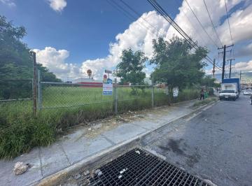 Terreno / Lote · 2000m² · Renta Terreno Para Local Comercial o Bodega Cerca de Av Ruiz Cortinez