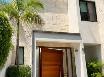 Casa en condominio de 3 habitaciones, Alvaro Obregón · Casa en Privada La Cuesta en Calzada Desierto de Los Leones y Altavista