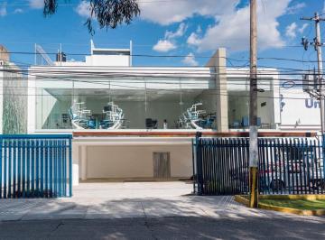 Edificio · 1530m² · 10 Estacionamientos · Edificio en Venta Av Patria