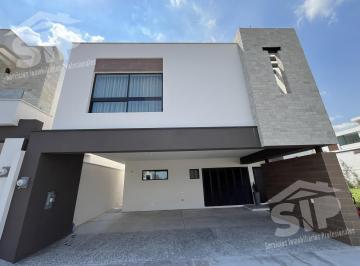 Casa · 279m² · 3 Recámaras · 2 Estacionamientos · Casa en Venta en Valle de Cumbres