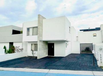 Casa de 3 habitaciones, Querétaro · Se Renta Casa en Grand Juriquilla