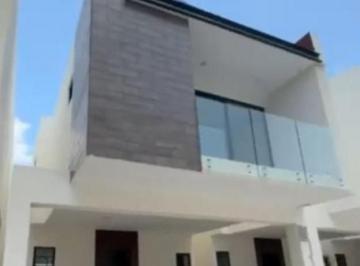 Casa · 153m² · 3 Recámaras · 2 Estacionamientos · Casa en Pre Venta Col. Nuevo Aeropuerto