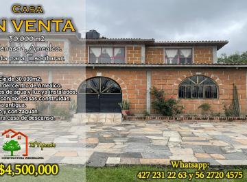 Casa de 6 habitaciones, Amealco de Bonfil · Tenasda, Amealco. Casa en Venta con 30,000 m² de Terreno.