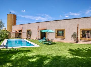 Quinta de 14 habitaciones, Atlixco · Quinta y Jardín Para Eventos en Venta en Atlixco Col. Solares, Puebla