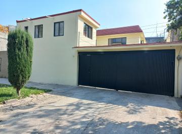 Casa de 4 habitaciones, Tlalnepantla de Baz · Vendo Muy Bonita Casa de 212 m² con 4 Recámaras en Venta en Jardines de Santa Mónica Tlalnepantla