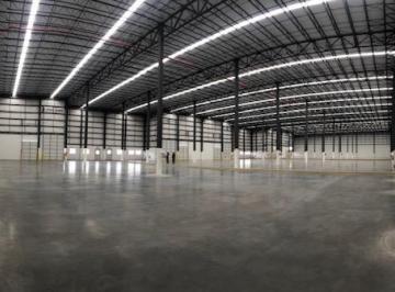 Bodega comercial , Chihuahua · Bodega 2,000 m² // Al Norte // Complejo Industrial Priv.