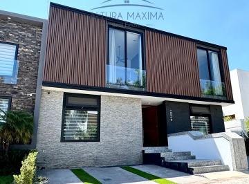 Casa de 3 habitaciones, Zapopan · Residencia de Lujo en Venta Valle Real Zapopan