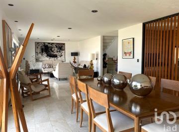 Casa · 460m² · 3 Recámaras · 2 Estacionamientos · Residencia en Venta en Club de Golf en San Luis Potosí