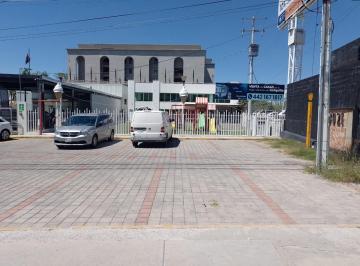 Local comercial , Querétaro · Local en Renta 2 Niveles