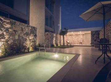 Terraza Techada y Alberca · Departamento en Venta en Temozón Norte, Mérida