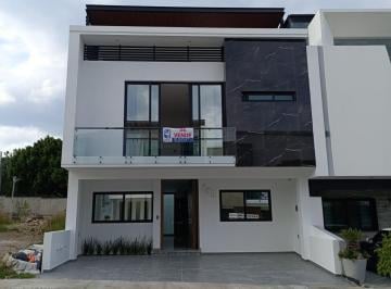 Casa en condominio de 4 habitaciones, Zapopan · Casa Lista Para Estrenar en La Cima