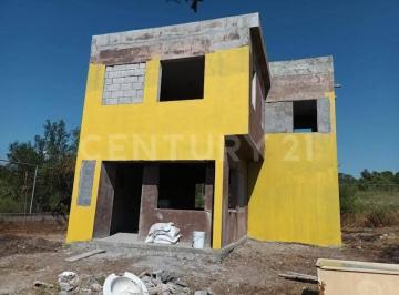 Quinta · 200m² · 10 Estacionamientos · Quinta en Venta en Ejido La Esperanza en Cadereyta Jimenez