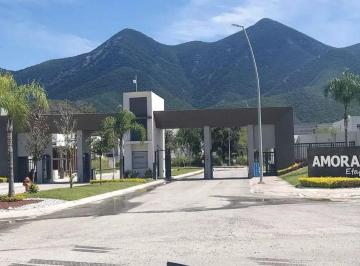 Terreno / Lote · 268m² · Terreno Residencial en Esquina en Privada Amorada, Santiago N. L.