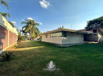 Casa en El Trébol: Amplio jardín · Casa en Venta en El Trébol Residencial