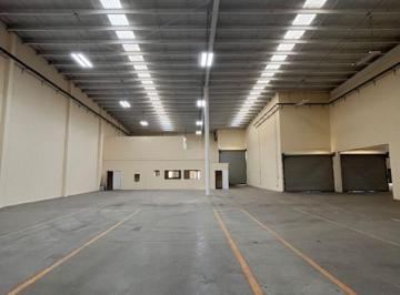 Bodega comercial de 1 habitación, Chihuahua · Bodega 1,582.45 m² // Sub - 300 Kva (Trifasica) // Complejo Privado