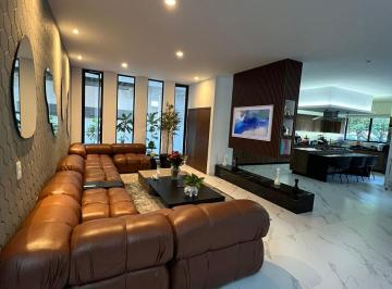 Casa de 3 habitaciones, Zapopan · Hermosa Casa en Venta! La Mejor de La Zona!