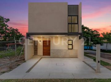 Casa · 183m² · 3 Recámaras · 2 Estacionamientos · Casa en Venta en Villa de Guadalupe, Puerto Vallarta, Jalisco