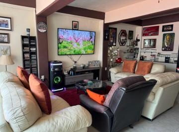 Departamento · 200m² · 2 Recámaras · Venta Casa Vertical Col. Guerrero, Cercana Metro Garibaldi