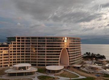 Departamento · 243m² · 3 Recámaras · 1 Estacionamiento · Departamento de Lujo en Amancay Nuevo Vallarta