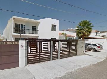 Casa de 3 habitaciones, Querétaro · Urge! Se Remata Linda Casa a 20 Min de Uvm Juriquilla