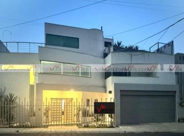 Casa de 4 habitaciones, Monterrey · Casa en Venta en Colinas de San Jeronimo
