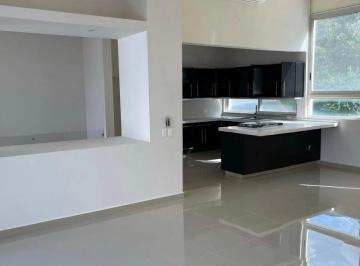 Casa de 5 habitaciones, Monterrey · Casa en Venta en Satélite Acueducto, Monterrey, N. L.