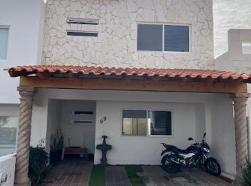 Casa · 173m² · 3 Recámaras · 2 Estacionamientos · Venta Casa Pedregal de Shoenstatt Corregidora, Qro.
