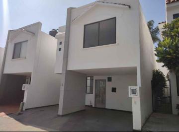 Casa de 3 habitaciones, San Andrés Cholula · Casa en Venta en Fraccionamiento Momoxpan